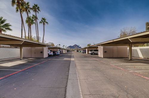 Photo 13 - Scottsdale Townhome w/ Patio - 2 Mi to Old Town