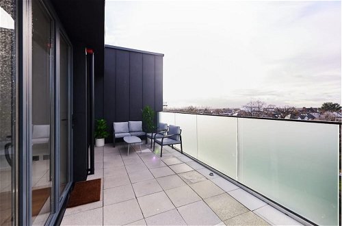 Photo 24 - The South Woodford Place - Adorable 2bdr Flat With Balcony