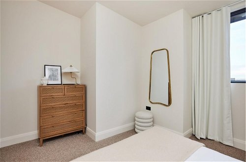 Photo 20 - The South Woodford Place - Adorable 2bdr Flat With Balcony