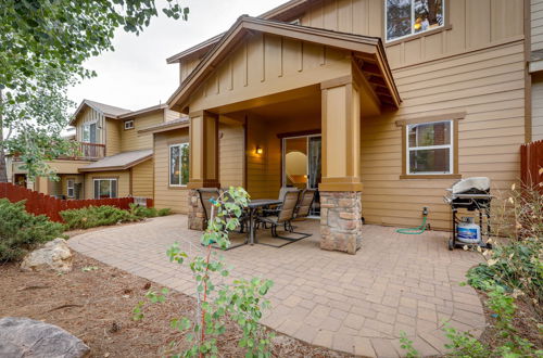 Photo 2 - Spacious Flagstaff Townhome: 3 Mi to Downtown