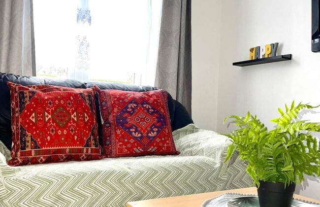 Apartment - Sleeps 2 - Parking - Station Close - Foto 6