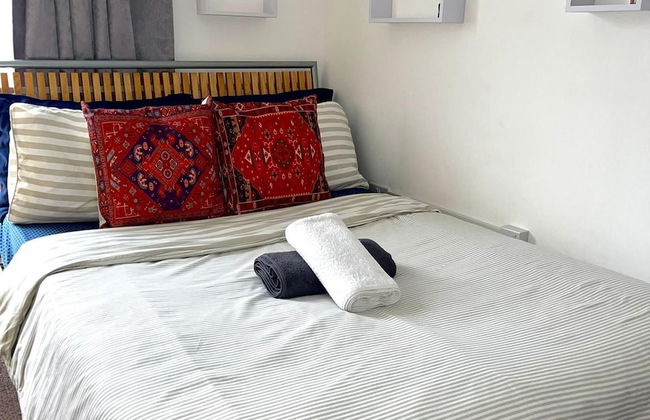 Apartment - Sleeps 2 - Parking - Station Close - Foto 2