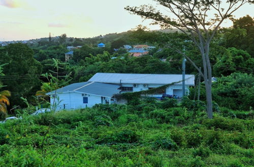 Photo 12 - Cozy 1-bed Apt in Whim Estate-near Scarborough