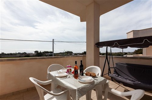 Photo 21 - Le Bianche Apartment 4 close to the beach