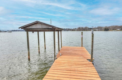 Photo 37 - Ponderosa Pointe by Avantstay Boathouse + Views