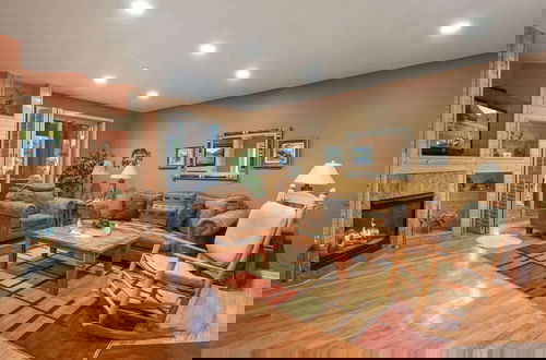 Photo 10 - Crystal Charm Amazing 3 BDR Condo Close to Beaches, Casinos, & Skiing!