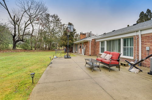 Photo 18 - Family-friendly Bloomfield Hills Home With Patio