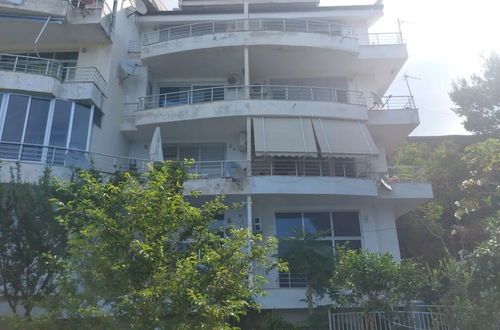 Photo 10 - Bral Currila Peaceful Beachfront Apt