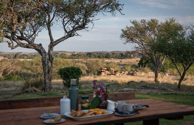 Shalimpo Safari Home - Mashatu Game Reserve - Photo 27