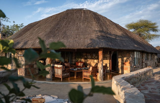 Shalimpo Safari Home - Mashatu Game Reserve - Photo 29