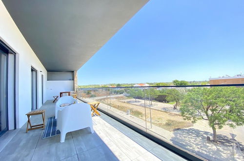 Photo 21 - Tavira Grand Balcony With Pool by Homing