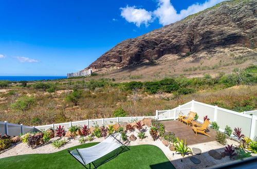 Photo 32 - Ocean Escape by Avantstay 10 Min to Makaha Beach Brand New Ocean Views