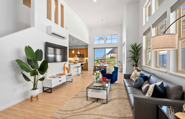 Ocean Views, Modern New Build, Yard 10min to Beach Ocean Escape by Avantstay - Photo 5