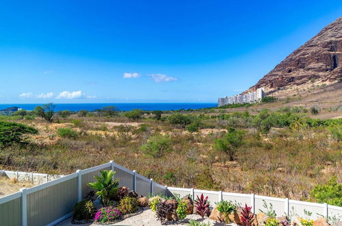 Photo 23 - Ocean Escape by Avantstay 10 Min to Makaha Beach Brand New Ocean Views