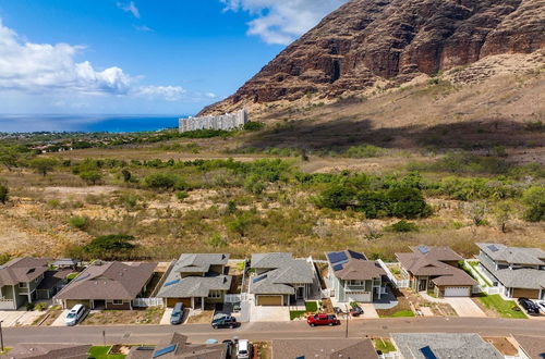 Photo 59 - Ocean Escape by Avantstay 10 Min to Makaha Beach Brand New Ocean Views