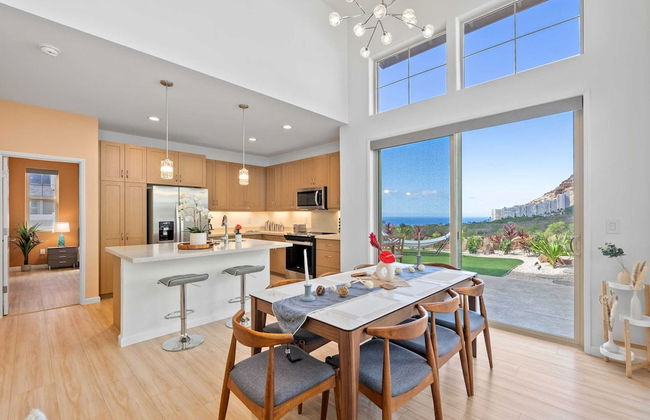 Ocean Views, Modern New Build, Yard 10min to Beach Ocean Escape by Avantstay - Photo 2