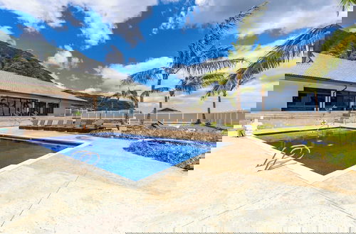 Foto 6 - Ocean Escape by Avantstay 10 Min to Makaha Beach Brand New Ocean Views