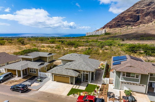 Photo 55 - Ocean Escape by Avantstay 10 Min to Makaha Beach Brand New Ocean Views