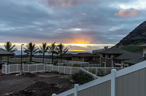 Photo 35 - Makaha Hideaway by Avantstay 10 Minutes to Beach