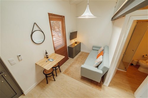 Photo 18 - Mezzanine Stylish Apartment Q