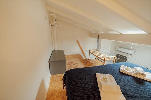 Foto 8 - Mezzanine Stylish Apartment Q