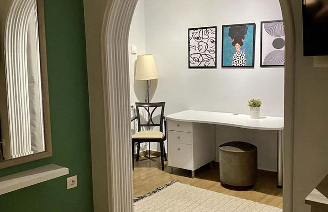 Oasis Garden Apartment - Photo 2