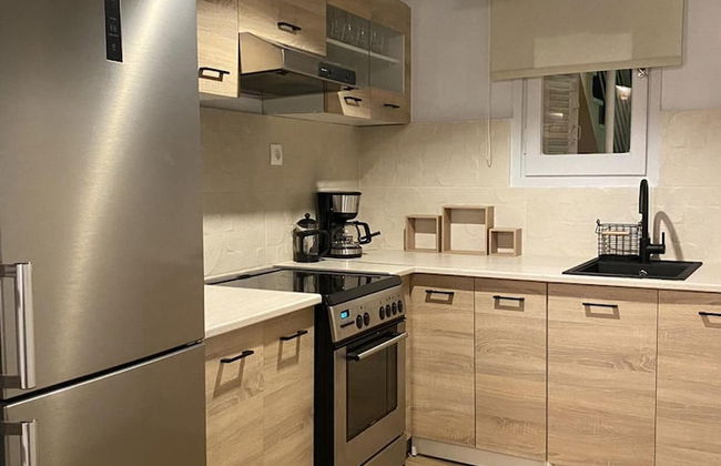 Oasis Garden Apartment - Photo 9