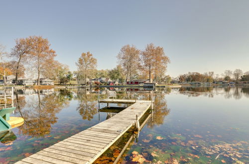 Photo 3 - Lakefront Getaway in Leesburg w/ Dock + Kayaks