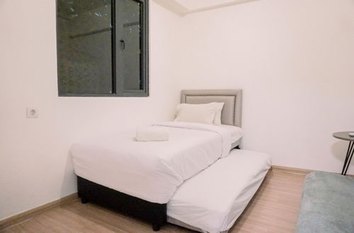 Foto 5 - Wonderful And Homey 3Br Sky House Bsd Apartment