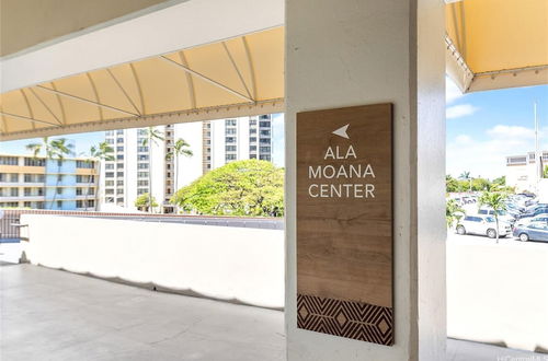 Photo 28 - Ala Moana Condo by Zelloo