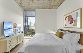 Photo 2 - High Rise in the heart of ATX