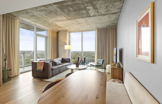 High Rise in the heart of ATX - Foto 16
