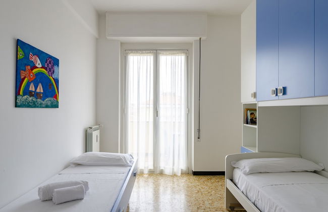 JOIVY Family Flat W/Terrace & Parking Near Beach - Photo 4
