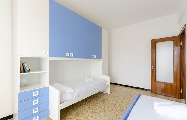 JOIVY Family Flat W/Terrace & Parking Near Beach - Photo 3