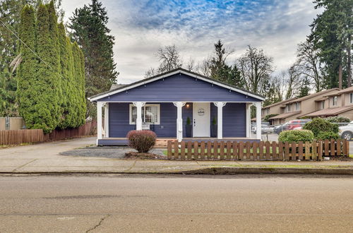 Photo 1 - Charming Stayton Home w/ Deck + Smart TV