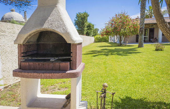 Villa El Capitano with garden and pool - Foto 41