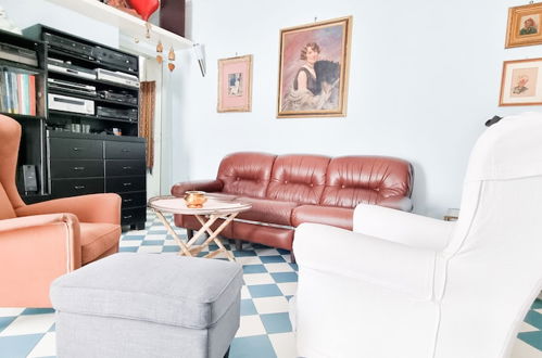 Photo 21 - JOIVY Vintage And Gorgeous 2-Bed Flat Near Sforzesco Castle