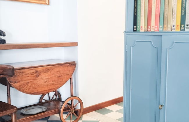 JOIVY Vintage And Gorgeous 2-Bed Flat Near Sforzesco Castle - Foto 17