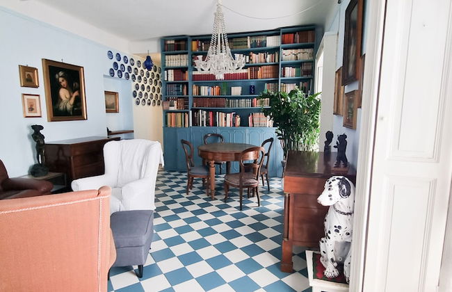 JOIVY Vintage And Gorgeous 2-Bed Flat Near Sforzesco Castle - Foto 15
