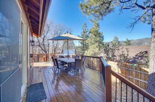 Photo 26 - Big Bear Lake Cabin Rental w/ Hot Tub & Fire Pit