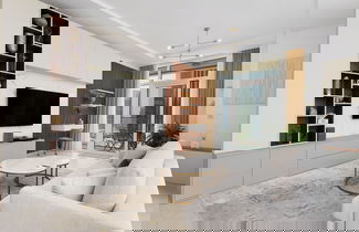 Photo 1 - Maison Privee - Tranquil Apt w/ Mesmerizing Views cls to Marina