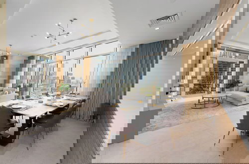 Photo 24 - Maison Privee - Tranquil Apt w/ Mesmerizing Views cls to Marina