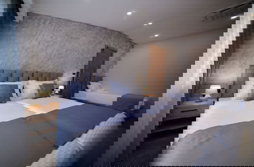Photo 17 - Lakeside Residence