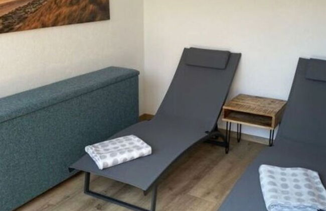 Cosy Holiday Home With Terrace - Photo 14