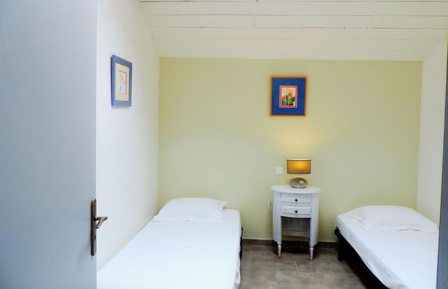 Authentic Stone Mas Retreat - Photo 12