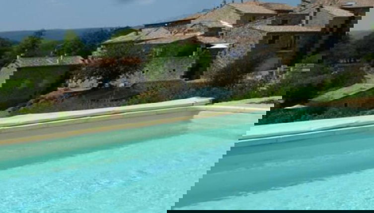 Foto 1 - Majestic Holiday Home in Les Assions With Terrace