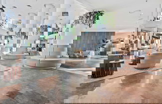 Foto 1 - Surfers Paradise Studio with Ocean Views