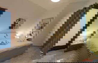 Foto 1 - Sunny Penthouse w Terrace and Open Views
