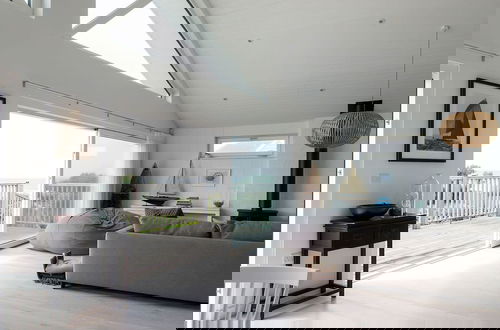 Foto 10 - Hamptons Style Lux Beach House