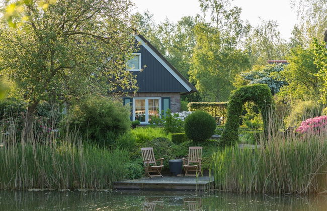 Charming Home w/ Garden - Foto 30